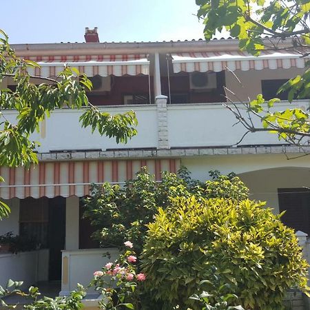 Apartman Marija Palit Exterior foto